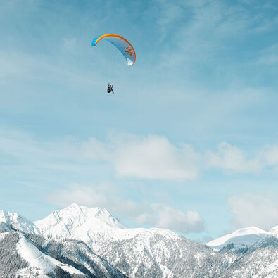 Winterlandschaft und den Achensee von oben genießen.
