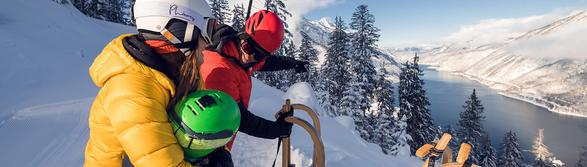 Ein Ausflug auf der Rodelbahn des Zwölferkopfs ist ein herrliches Wintervergnügen für die ganze Familie.