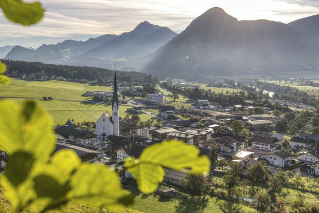 Wiesing This photo captures the village of Wiesing in the morning sun.