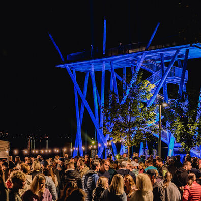 Das Event Chill & Jump #achensee findet in Pertisau statt und geht bis in die Nacht hinein. 