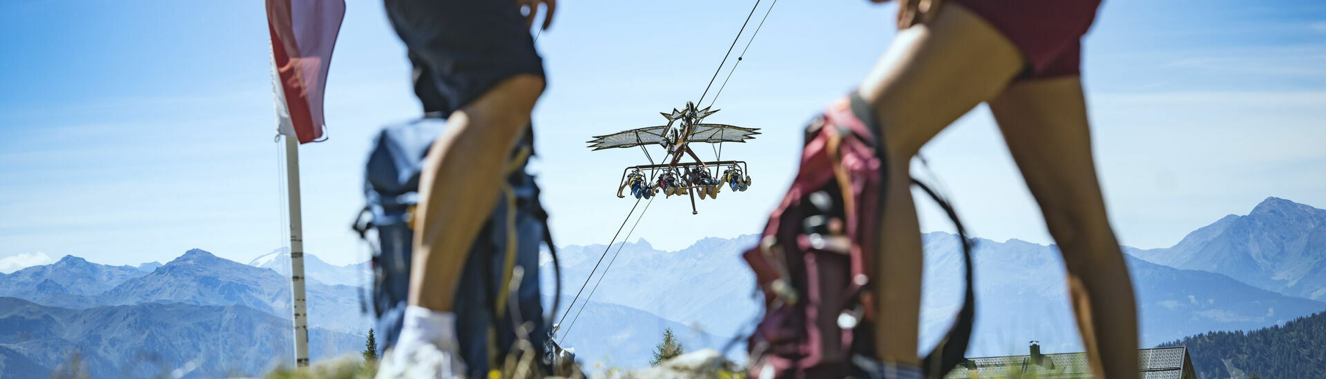 AIRROFAN Skyglider im Rofangebirge am Achensee Mit dem AIRROFAN Skyglider kann man über die Berglandschaft der Region Achensee fliegen.