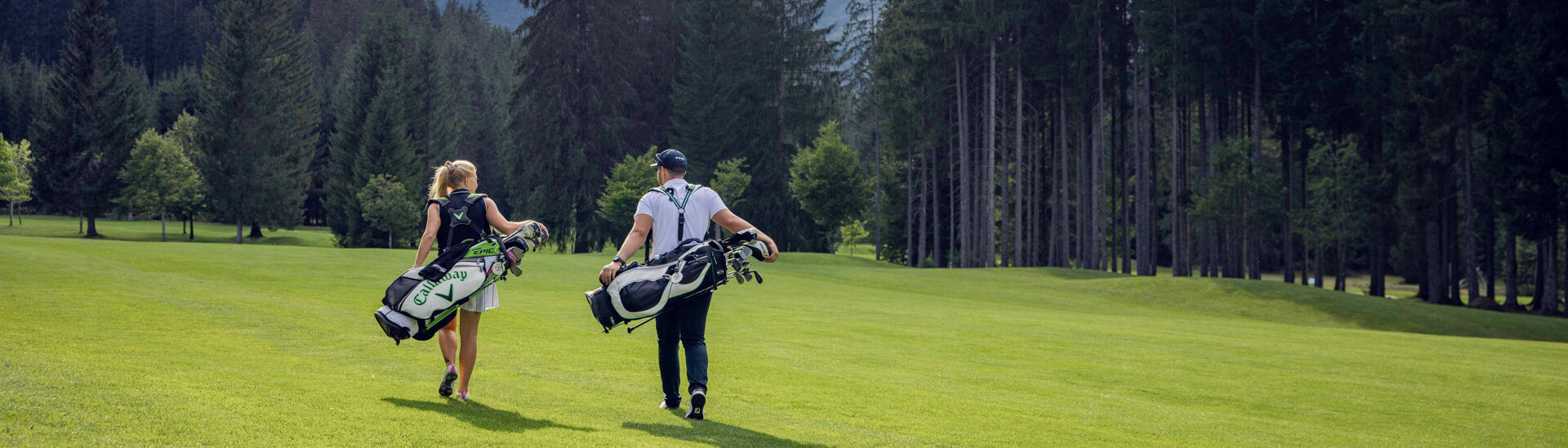 Eine spektakuläre Kulisse prägt das Bild des Golf- und Landclubs Achensee in Pertisau und macht Golfen in der Region zu einem Highlight.