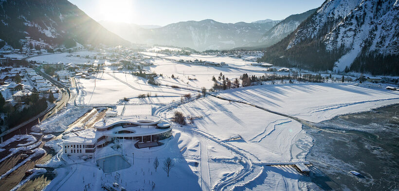 Located on the southern shore of Lake Achensee, the village of Maurach offers a multitude of winter pursuits.