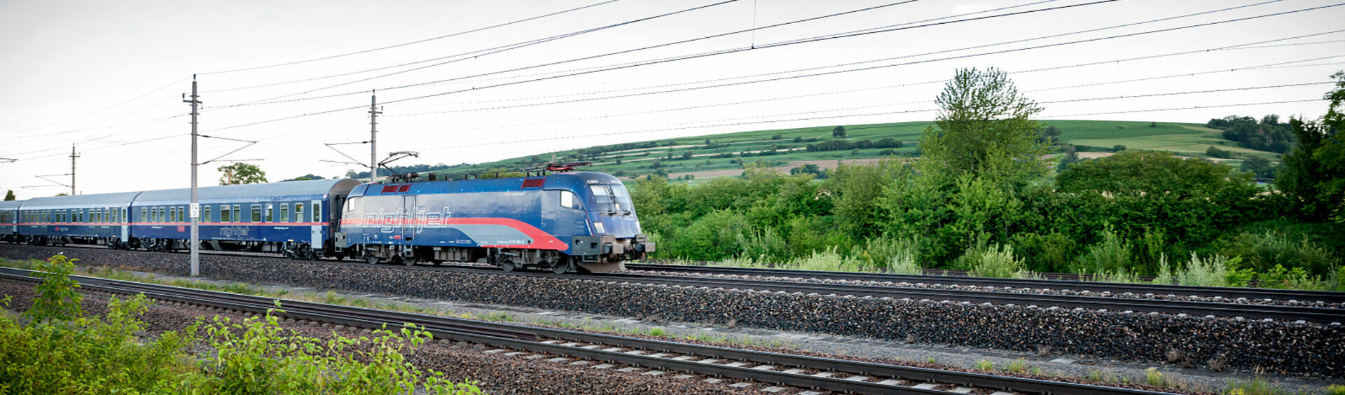 Mit dem Nightjet der ÖBB in die Berge und an den Achensee reisen.