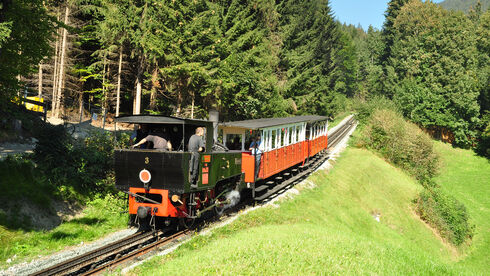 ausflugsziele-achenseebahn-wiesing-bergfahrt.jpg