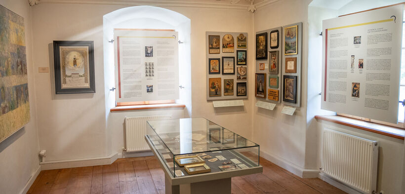 Neben den ältesten Dokumenten der Notburga-Verehrung sind im Notburga Museums in Eben auch Exponate barocker Kunst und Prozessionsgegenstände sehen.