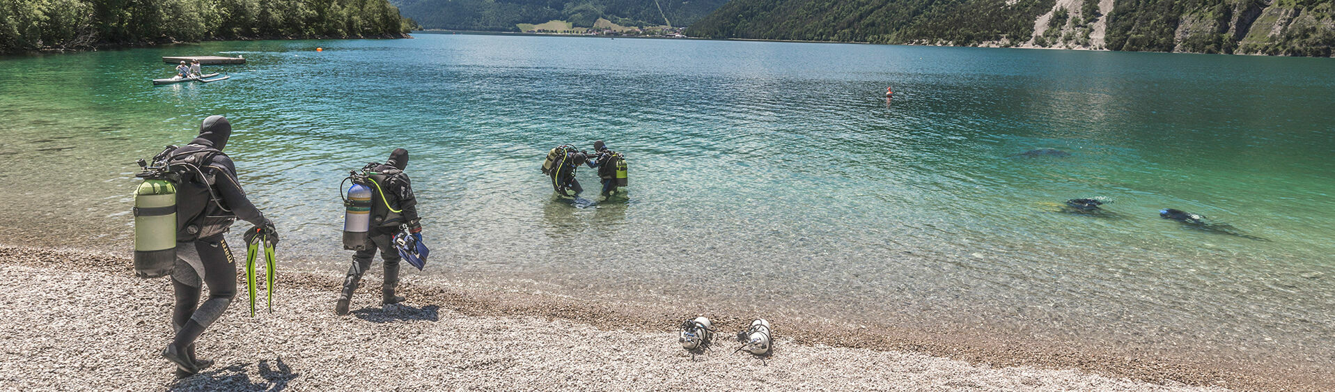 Der Achensee ist nicht nur der größte sondern auch der tiefste See in Tirol und ist daher sehr gut geeignet für Tauchausflüge.