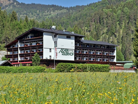 Hotel Achentalerhof