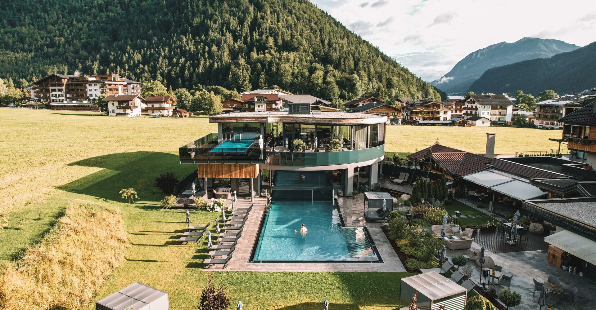 GartenSPAPoolOG-nachbearbeitet.jpg