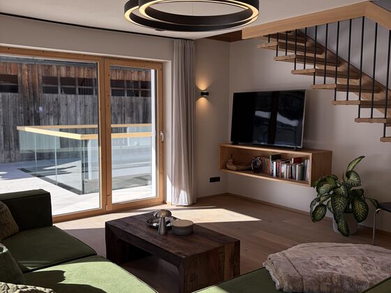 MALIA - Alpine Hideaway