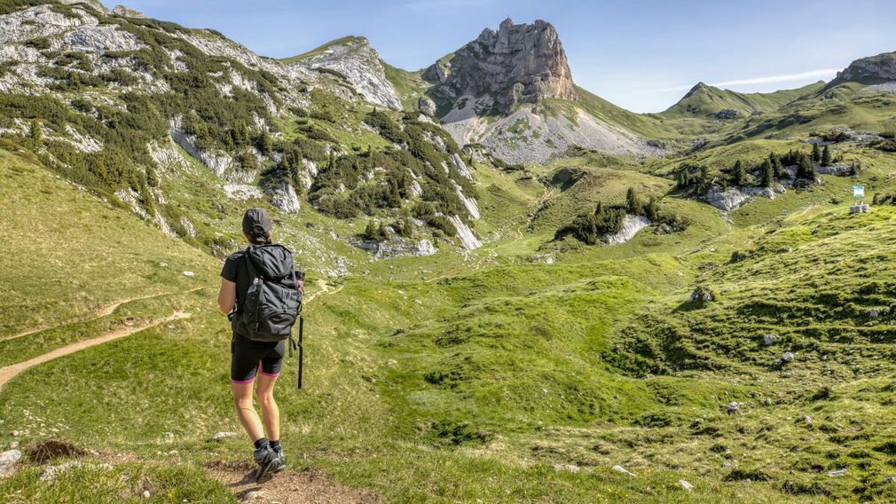 hiking in the Rofan - not far from the mountain hut "Erfurter Hütte"
