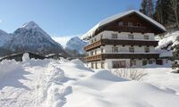 Waldvilla am See - Winter Hausansicht