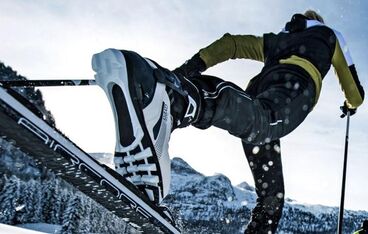 Cross-country skiing group course