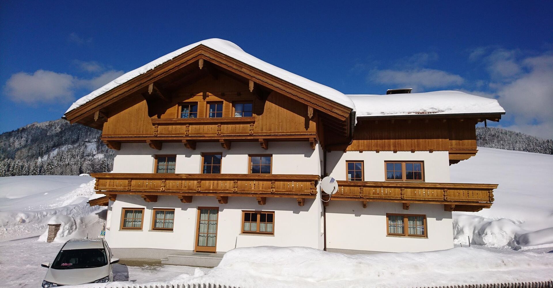 Außenansicht Tratlof Winter