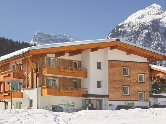 Alphaus Aparthotel