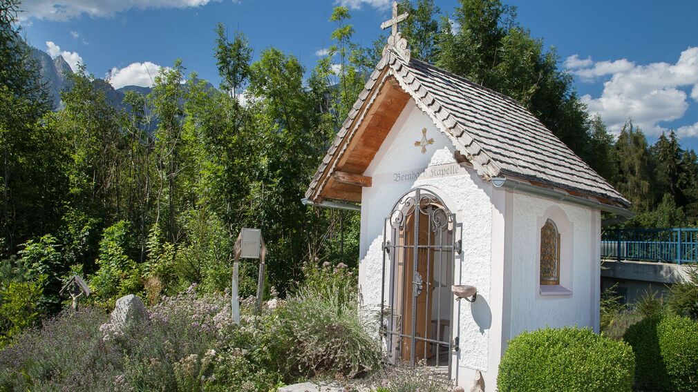Wiesing - Blick zum Zentrum mit Kirche