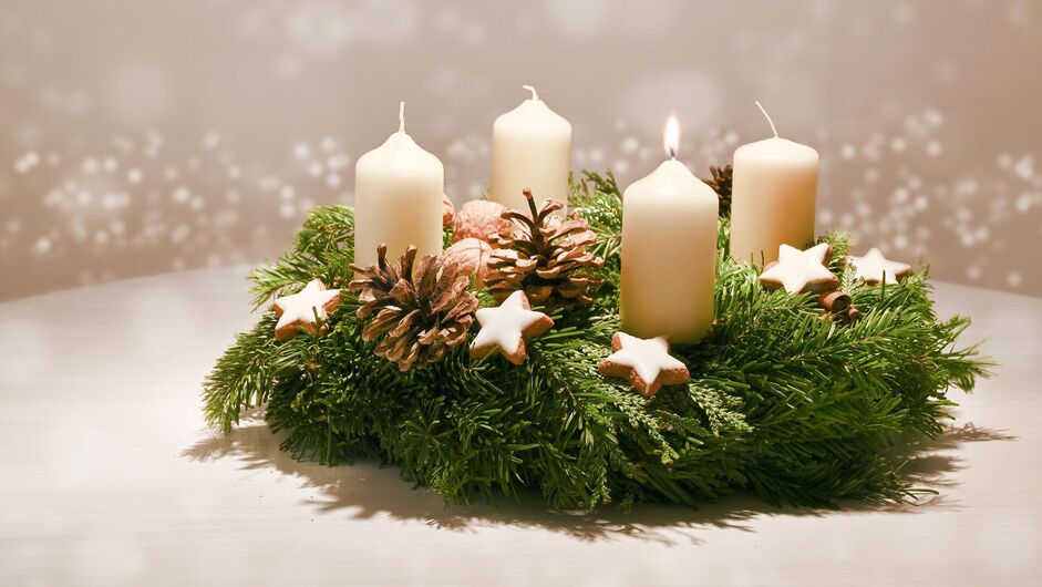 Adventkranzbinden
