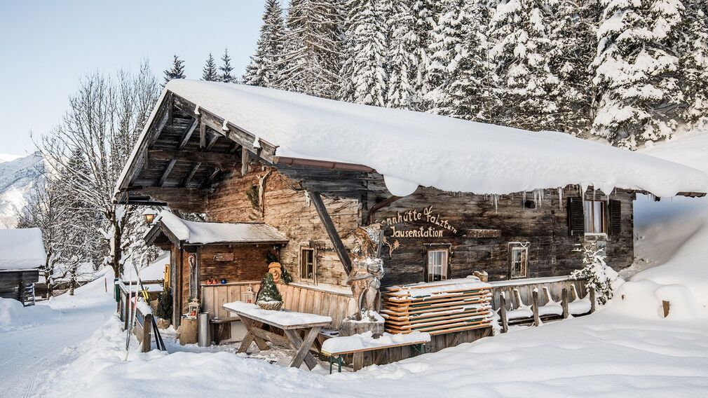 Herbstlandschaft im Naturpark Karwendel - die Falzthurn Alm
