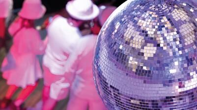 Magic Waves White Night