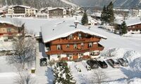 Landhaus Karwendel - Hausansicht im Winter