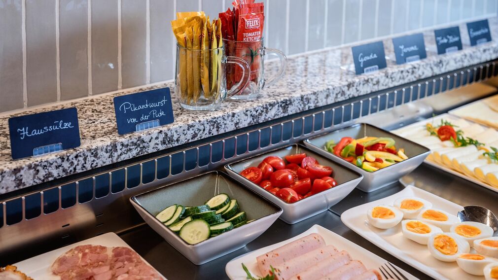 Nebenhaus Hotel Klingler - Außenansicht im Sommer