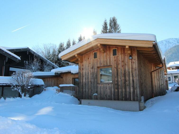 Haus-Baerenkopf-Hausansicht-Winter.jpg