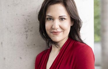 Lesung im Alten Widum mit Birgit Birnbacher Lesung im Alten Widum mit Birgit Birnbacher