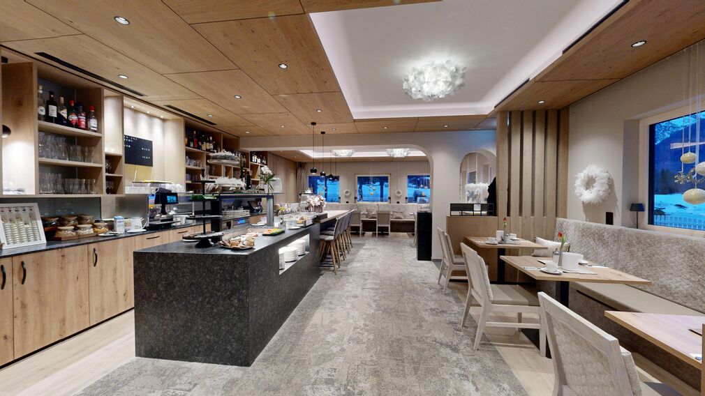 Café-Pension Erika - Hausansicht Sommer