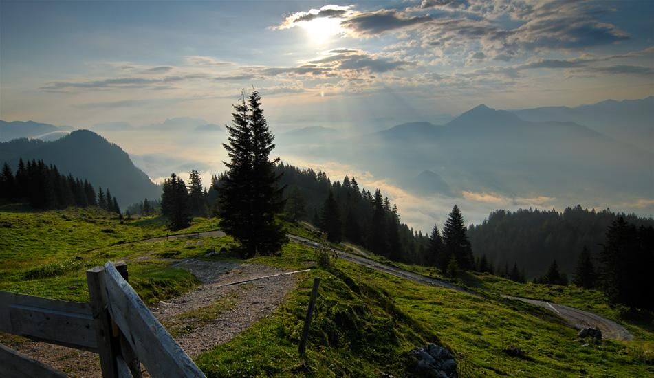 Bayreuther Hütte Morgensonne