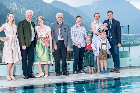 Familie-Rieser-Gastgeber-des-Hotel-Karwendel.jpg