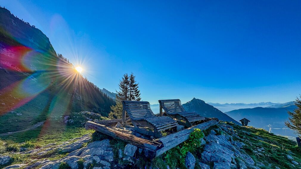 Steinernes Tor - alpine crossing in the Rofan mountains at 1,955 metres