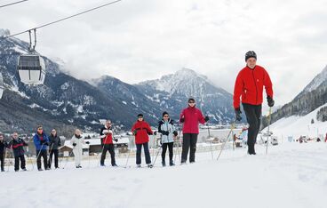 Cross-country skiing group course Cross-country skiing group course