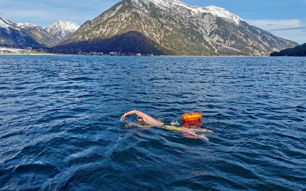 d57fdc9a-01c3-47a2-817a-343be7e3d2ff (1)