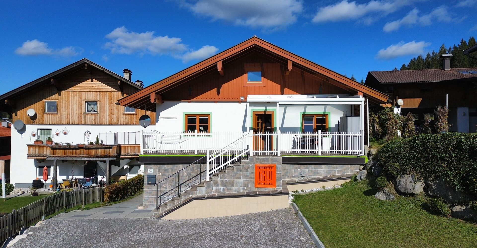 dji_fly_20251018_134604_589_1760856673801_photo_op