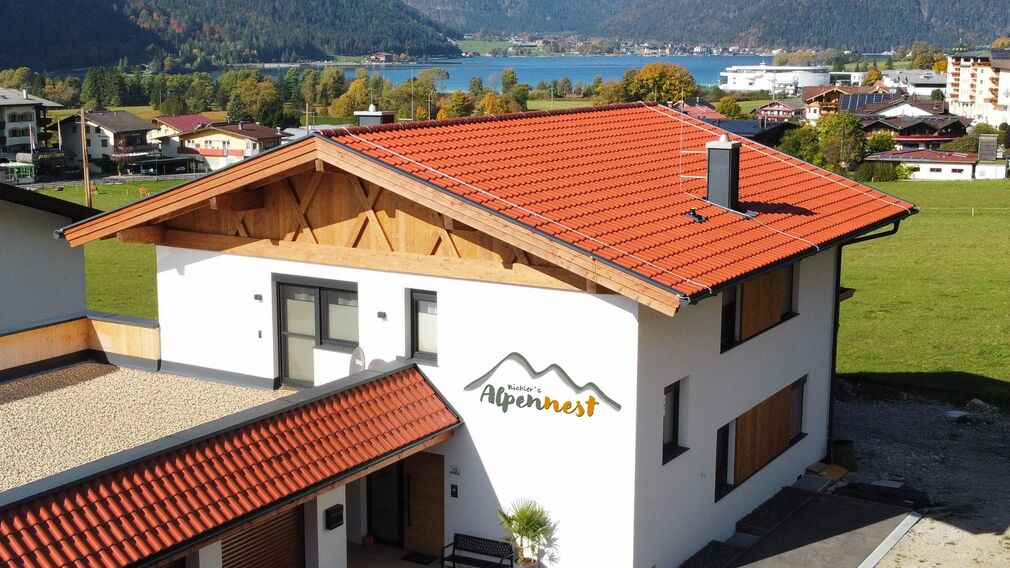 dji_fly_20251013_113938_437_1760350377318_photo_op