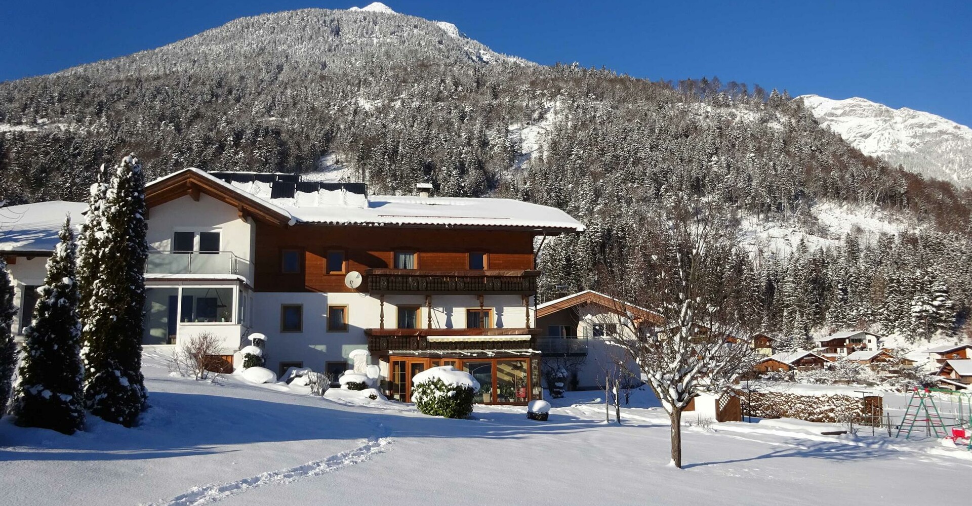 Landhaus-Alpenblick-Winter.jpg