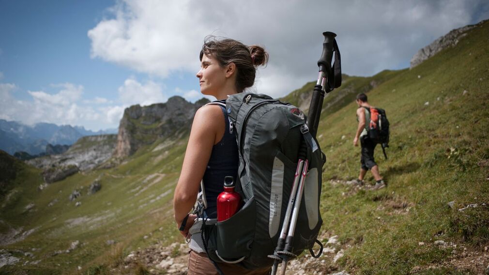 Eagle Walk Stage: 06