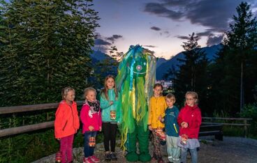 Laternenwanderung für die ganze Familie