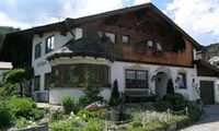 Sommeransicht Haus Anni