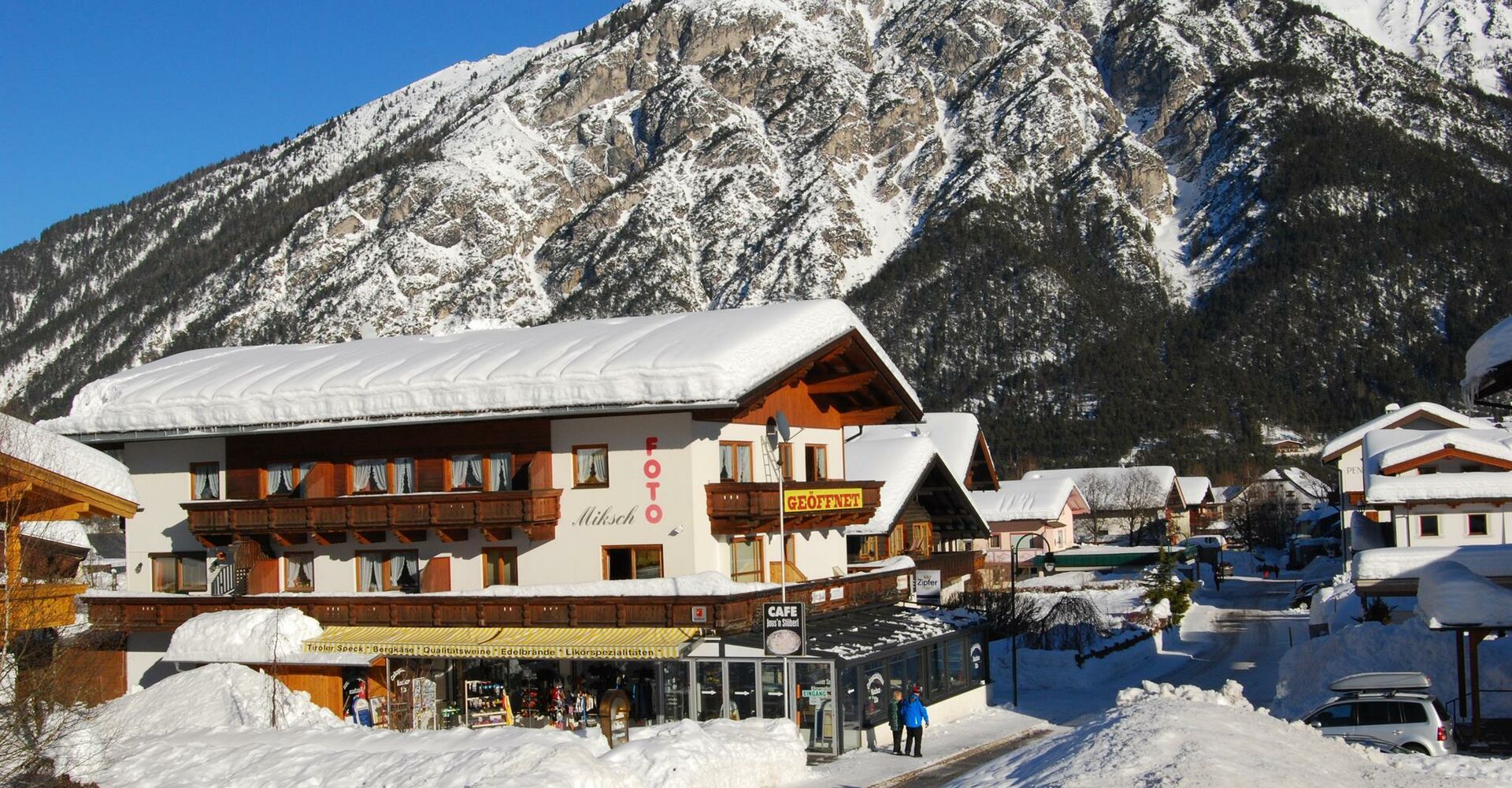Ferienwohnung-Miksch-Hausfoto-Winter.jpg