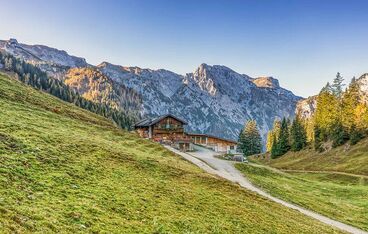 Community Wanderung