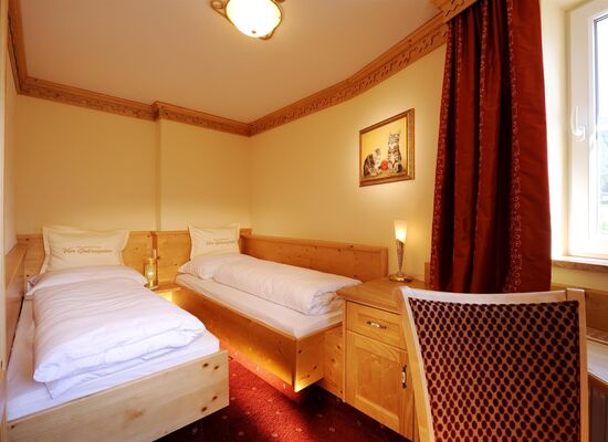 Vier Jahreszeiten Suite