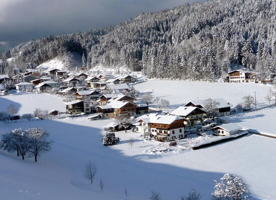 Zweibettzimmer, Dusche, Etagentoilette, Balkon
