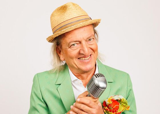 TSCHAKA-LAKA - Markus Linder