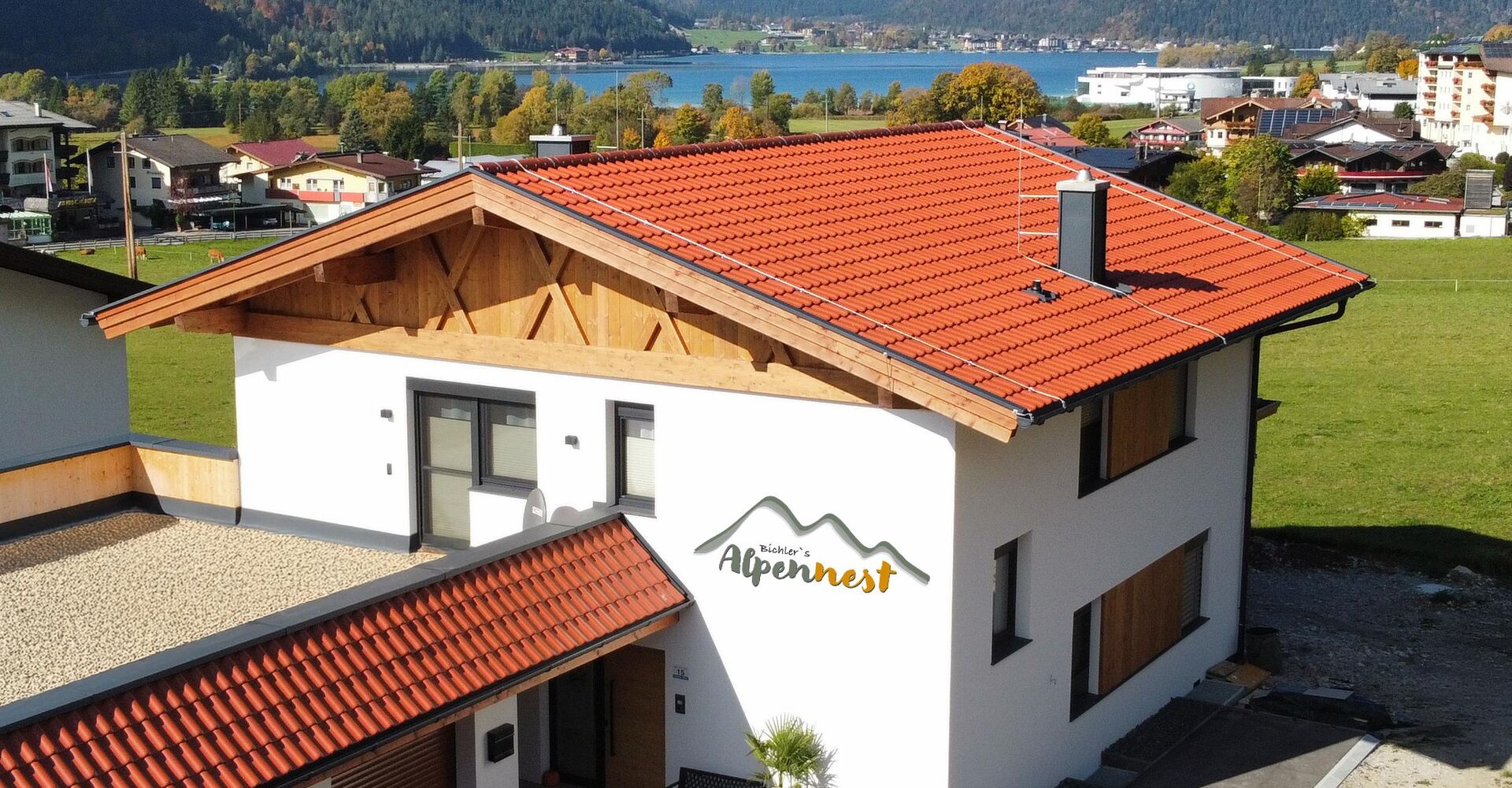 dji_fly_20251013_113938_437_1760350377318_photo_op