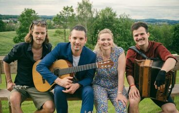 Peter Mayer Court Chapel