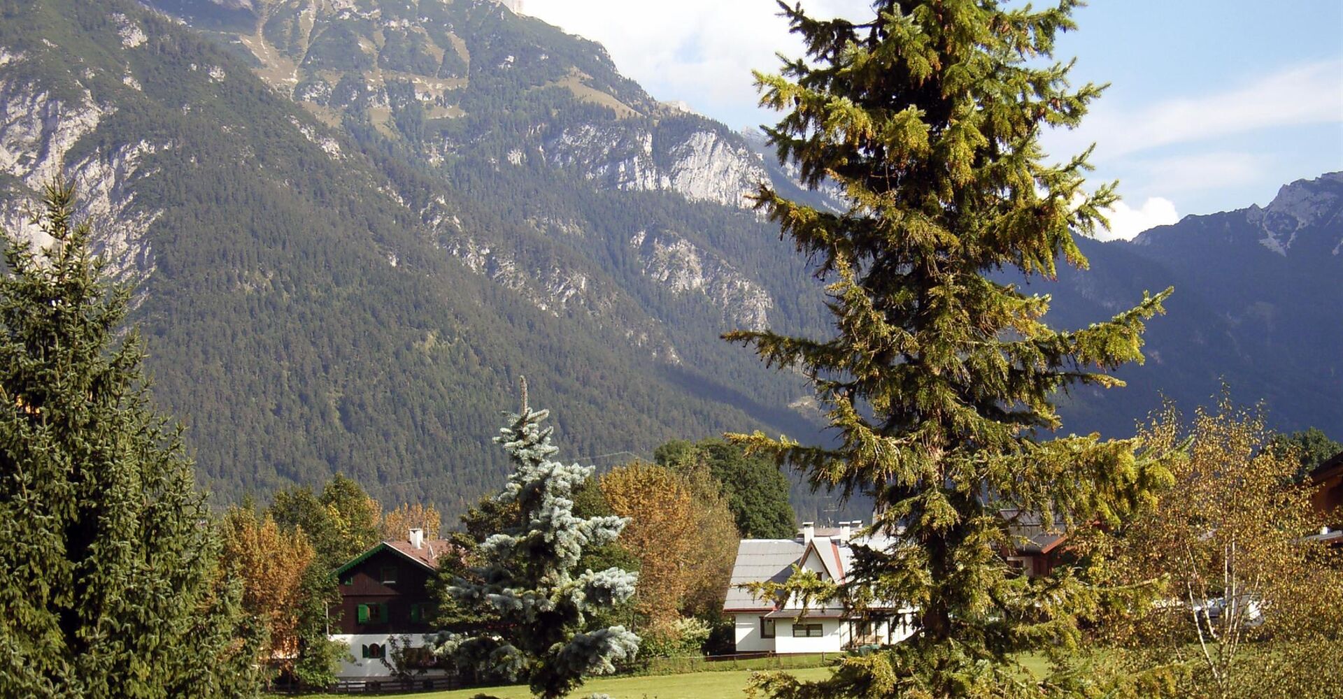 Aussicht-vom-Balkon-Gartenseite.jpg