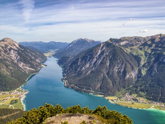 Gipfelsieg mit Seeblick